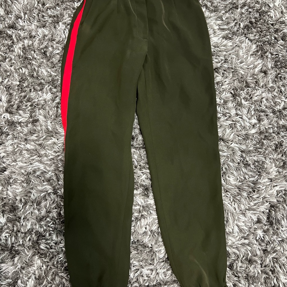 Zoe Jordan jogger